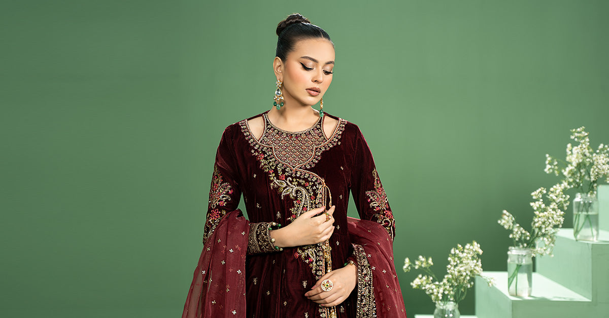 3 Piece Embroidered Velvet Suit | SF-W24-02