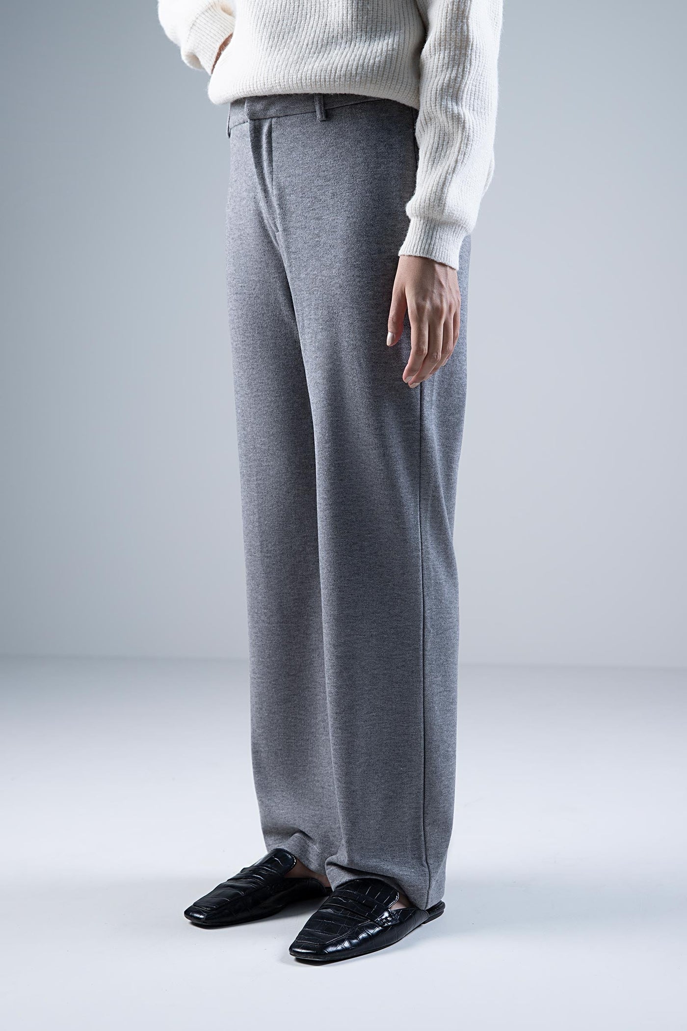 Relaxed Straight Pants | WEST-W24-57A