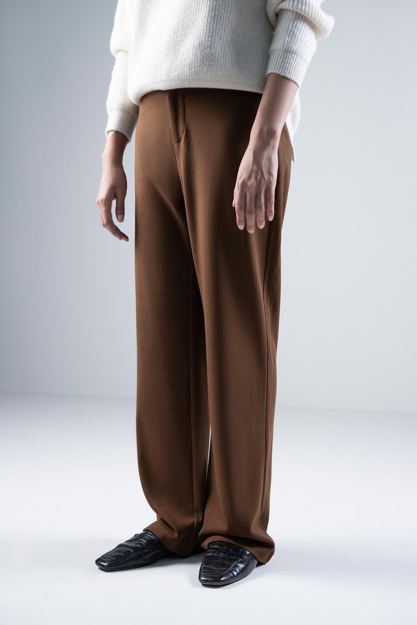 Relaxed Straight Pants | WEST-W24-57B